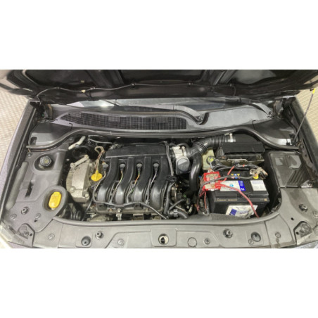 Attache ceinture arriere gauche RENAULT MEGANE 2