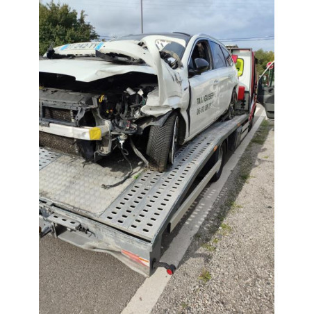 Siege avant droit PEUGEOT 308 2 SW Photo n°1