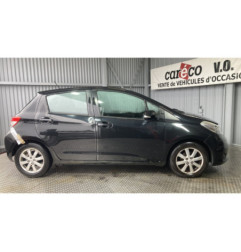 Anti brouillard arriere gauche TOYOTA YARIS 3 Photo n°11