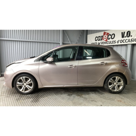 Boitier de prechauffage PEUGEOT 208 1