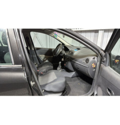 Face avant RENAULT CLIO 3 Photo n°4