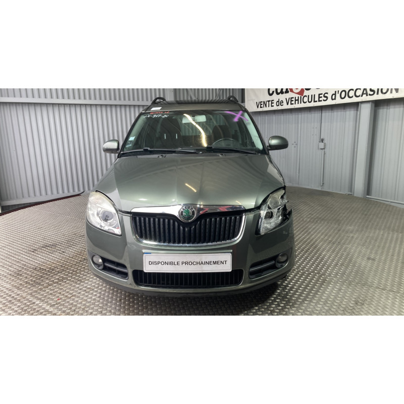 Serrure avant droit SKODA ROOMSTER