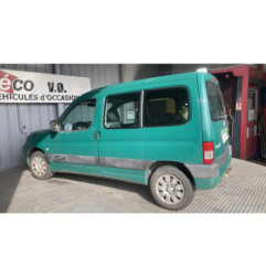 Attache ceinture avant gauche CITROEN BERLINGO 1 Photo n°13