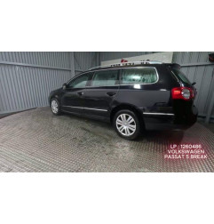 Malle/Hayon arriere VOLKSWAGEN PASSAT 5 Photo n°8