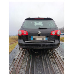 Malle/Hayon arriere VOLKSWAGEN PASSAT 5 Photo n°16