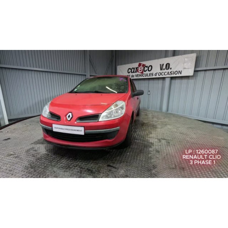 Moteur RENAULT CLIO 3 Photo n°1