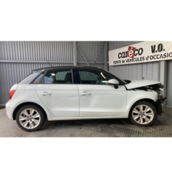 Panneau de porte arriere gauche AUDI A1 1 Photo n°9