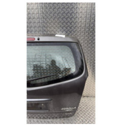 Malle/Hayon arriere TOYOTA COROLLA VERSO 2 Photo n°3