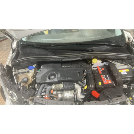 Moyeu avant gauche PEUGEOT 208 1