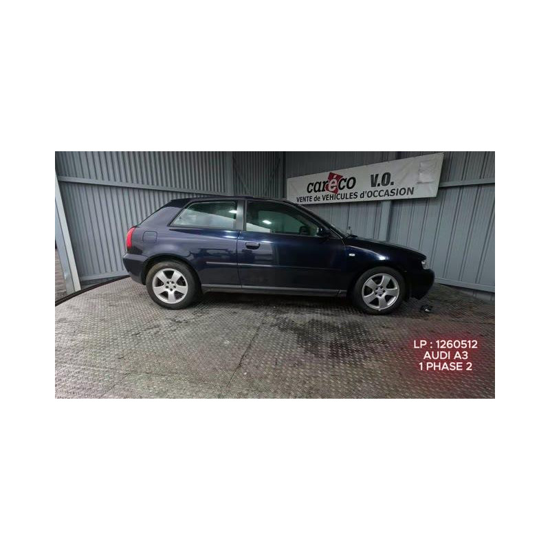 Attache ceinture avant droit AUDI A3 1