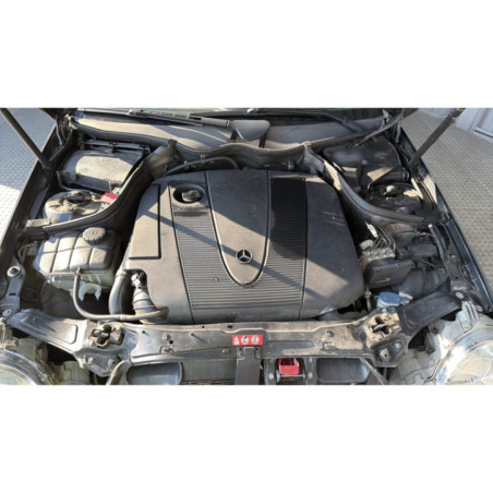 Moyeu avant gauche MERCEDES CLASSE C 203 COUPE SPORT