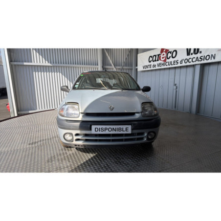 Calculateur moteur RENAULT CLIO 2 Photo n°1