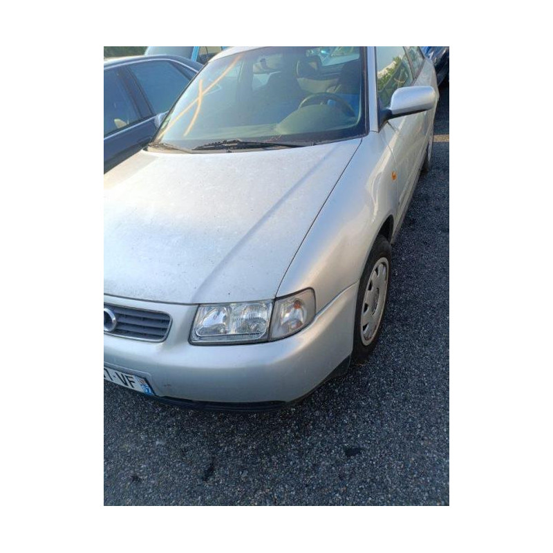 Vitre avant droit AUDI A3 1