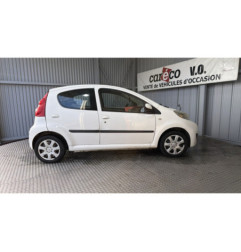 Interrupteur de leve vitre avant gauche PEUGEOT 107 Photo n°9