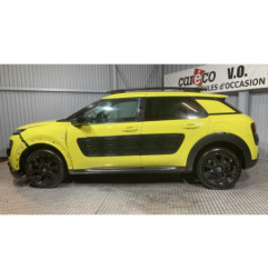 Pare boue avant droit CITROEN C4 CACTUS Photo n°19