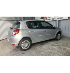 Aile avant gauche RENAULT CLIO 3 Photo n°13