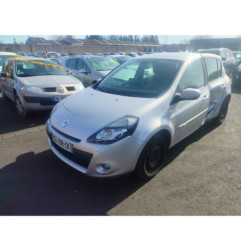 Renfort pare choc avant (traverse) RENAULT CLIO 3