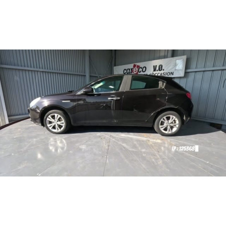 Compresseur clim ALFA ROMEO GIULIETTA 2 Photo n°1