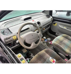 Renfort pare choc avant (traverse) RENAULT TWINGO 1 Photo n°18