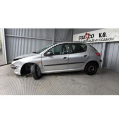 Moteur PEUGEOT 206 Photo n°3