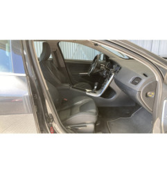 Moyeu avant gauche VOLVO V 60 2 Photo n°5