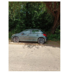 Compresseur clim PEUGEOT 207 Photo n°9