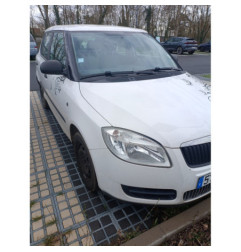 Vitre arriere gauche SKODA FABIA 2 Photo n°5