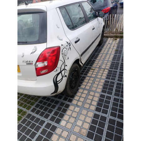 Poignee porte arriere gauche SKODA FABIA 2