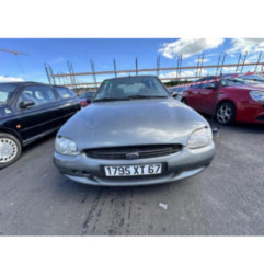 Feu arriere secondaire gauche (feux) FORD ESCORT 5 Photo n°8