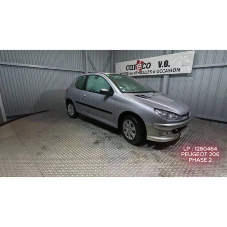 Pare choc avant PEUGEOT 206 Photo n°1