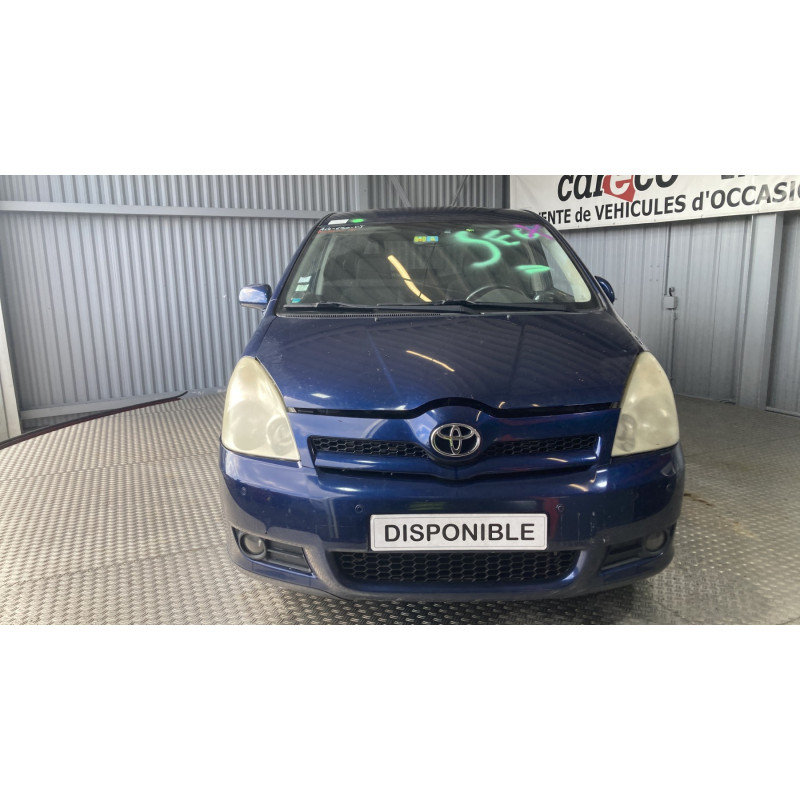 Pare choc avant TOYOTA COROLLA VERSO 2