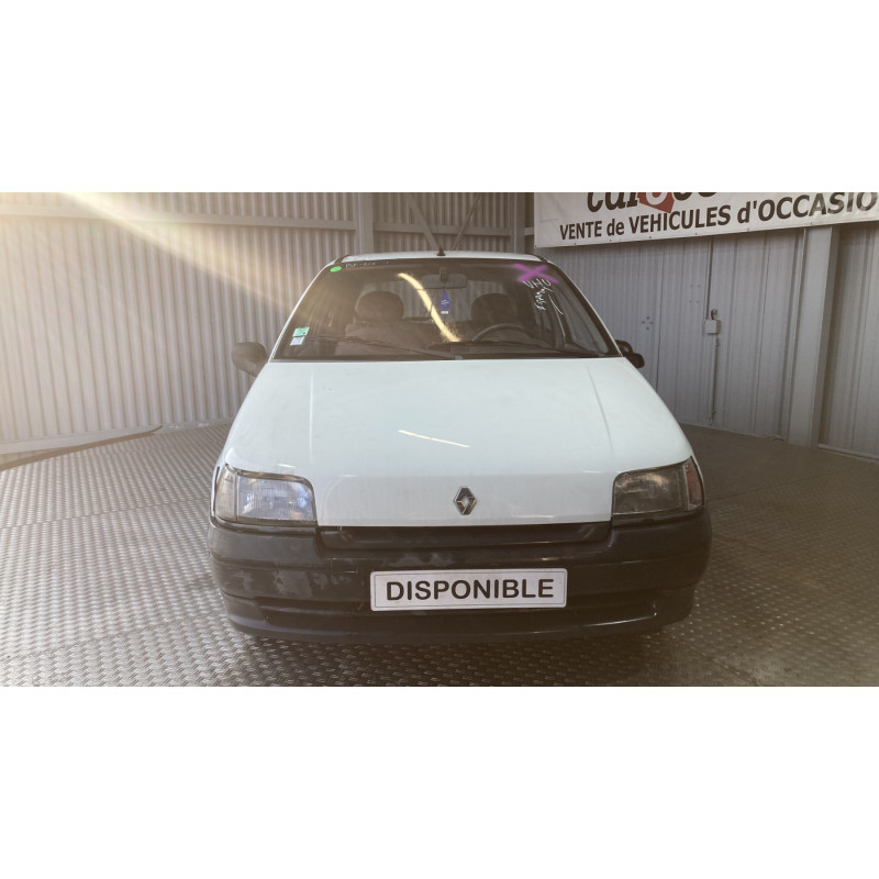 Malle/Hayon arriere RENAULT CLIO 1