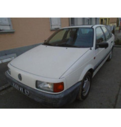 Feu arriere secondaire droit (feux) VOLKSWAGEN PASSAT 3 Photo n°8