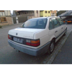 Feu arriere secondaire droit (feux) VOLKSWAGEN PASSAT 3 Photo n°9