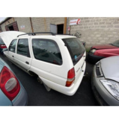 Feu arriere principal gauche (feux) FORD ESCORT 6 Photo n°9