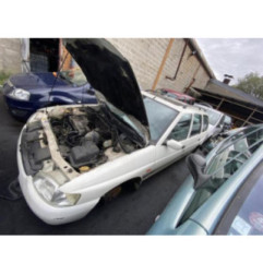 Feu arriere principal droit (feux) FORD ESCORT 6 Photo n°12