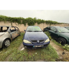 Feu arriere principal droit (feux) RENAULT MEGANE 1 Photo n°7