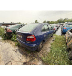 Feu arriere principal droit (feux) RENAULT MEGANE 1 Photo n°14