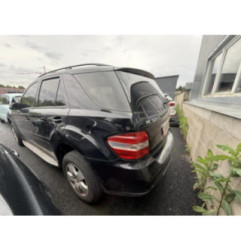 Aile avant gauche MERCEDES CLASSE M 164 Photo n°18