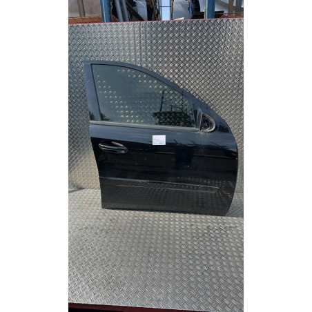 Porte avant droit MERCEDES CLASSE M 164 Photo n°1