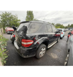 Porte avant gauche MERCEDES CLASSE M 164 Photo n°20