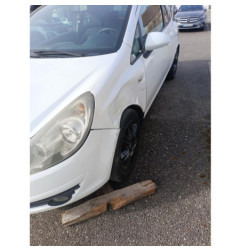 Pare boue avant gauche OPEL CORSA D Photo n°14