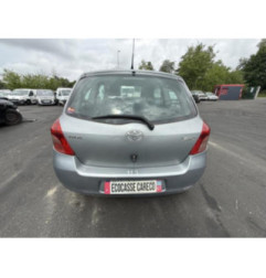 Moteur leve vitre avant droit TOYOTA YARIS 2 Photo n°19