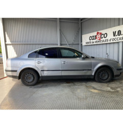 Pompe de direction VOLKSWAGEN PASSAT 4 Photo n°4