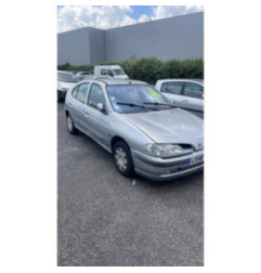 Feu arriere principal droit (feux) RENAULT MEGANE 1 Photo n°11