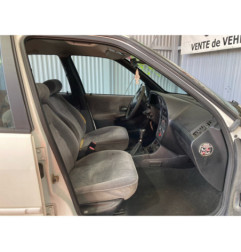 Aile avant droit PEUGEOT 306 Photo n°4