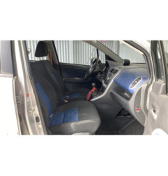 Verin de coffre SUZUKI SPLASH Photo n°12