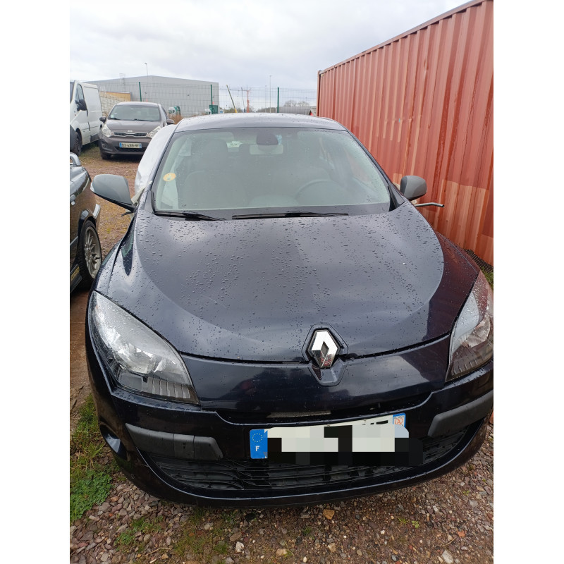 Pare boue avant gauche RENAULT MEGANE 3