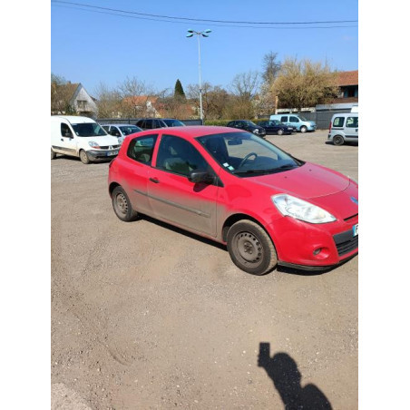 Capot RENAULT CLIO 3