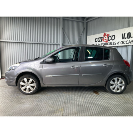 Pare choc avant RENAULT CLIO 3